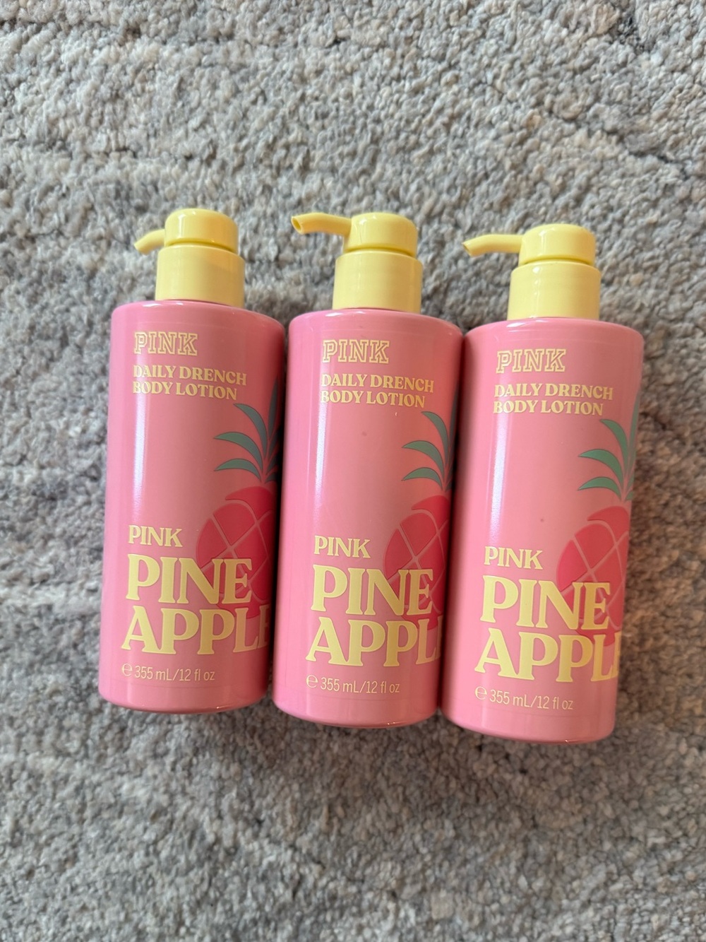VS PINK- pink pineapple fragrance lotion